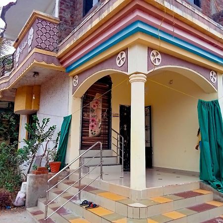 Krishna Homestay Garudeshwar Exterior foto